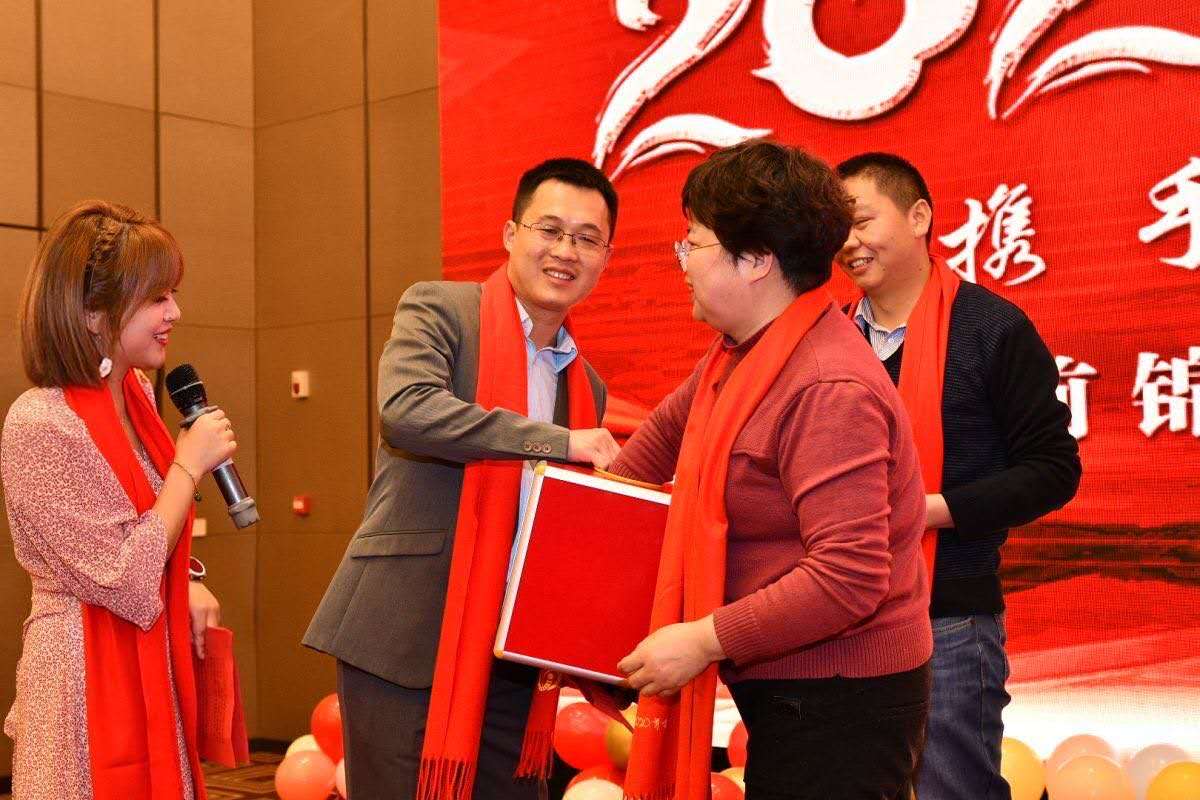 江苏前锦炉业2019年年会圆满召开7