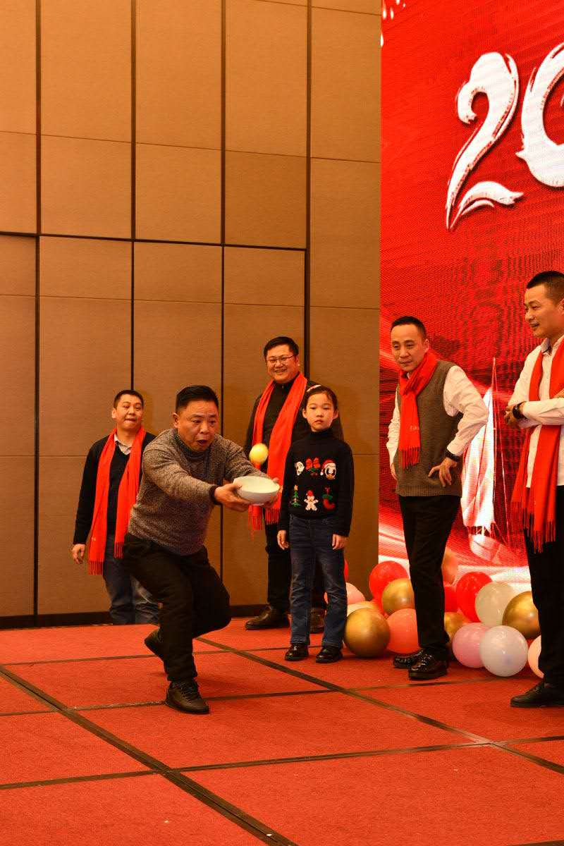 江苏前锦炉业2019年年会圆满召开10